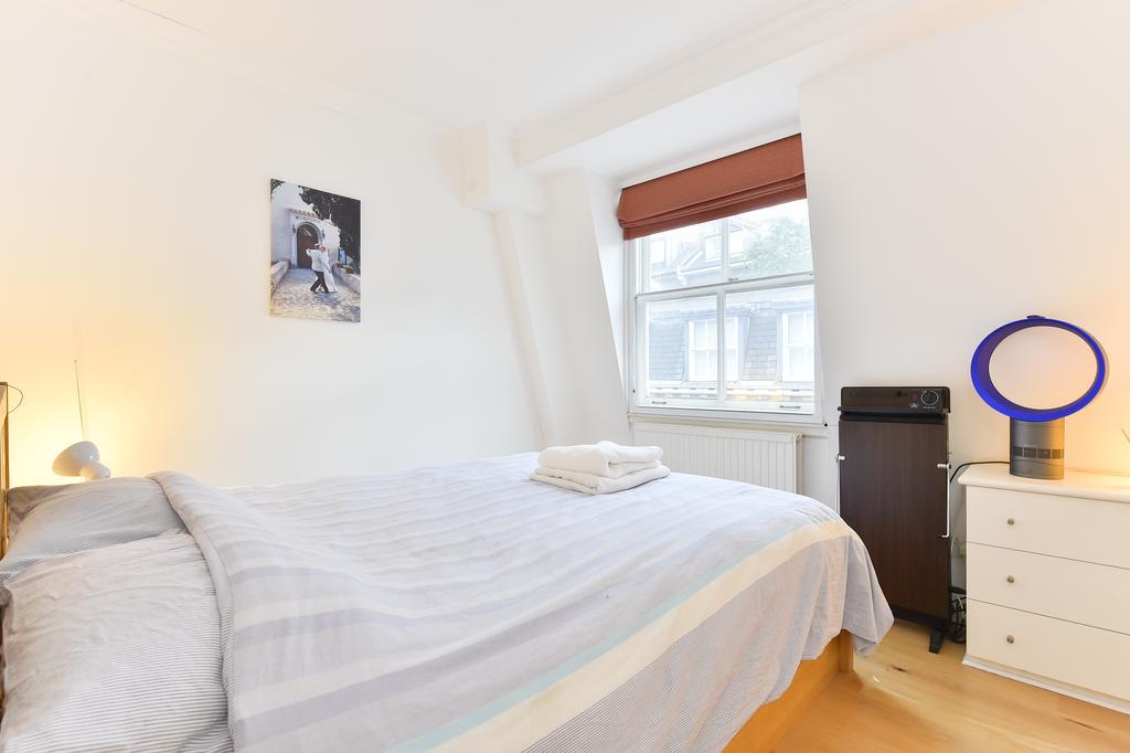 Apartament Charming Flat Near Earl'S Court Station, 4 Guests Londyn Zewnętrze zdjęcie